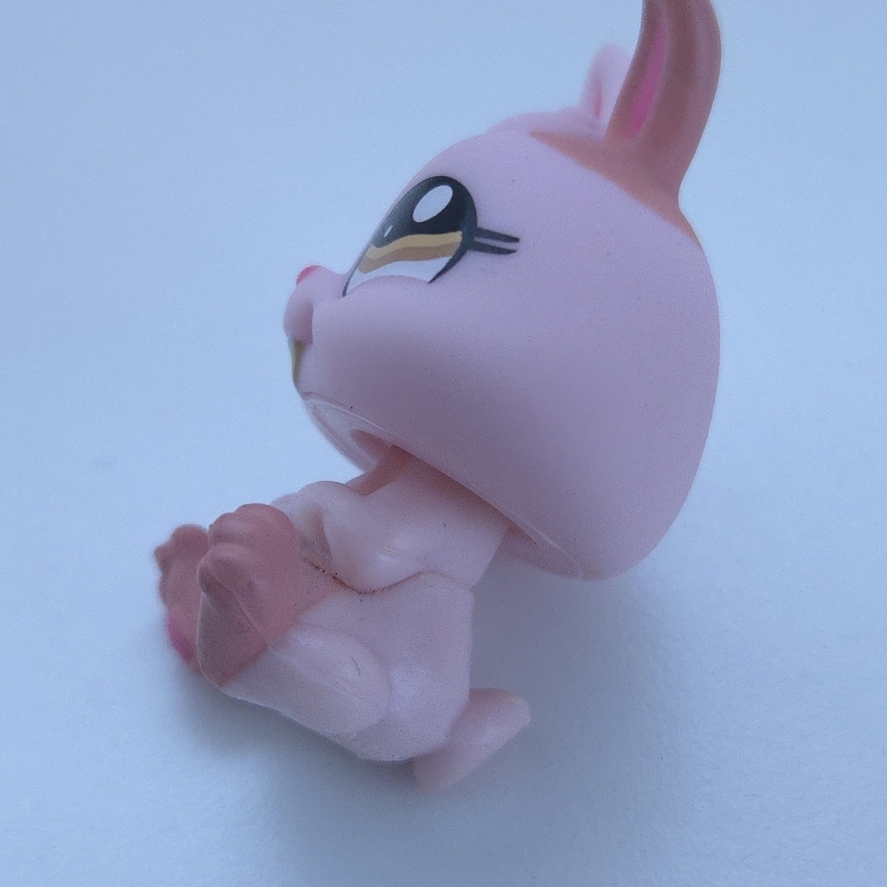 Littlest Pet Shop LPS Pink Patch Bunny #1366 - Picture 8 of 12